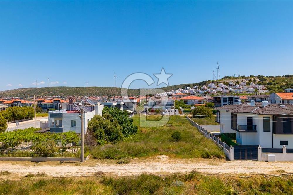 çeşme çiftlik mahallesi’nde denize yürüme mesafesinde satılık premium arsa