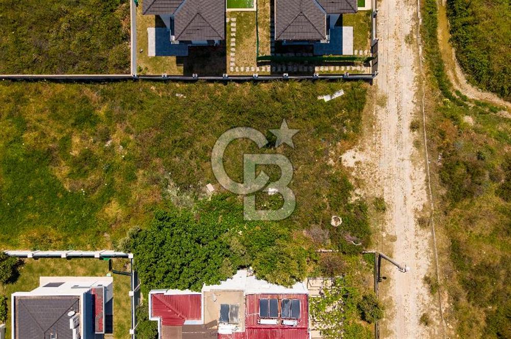 çeşme çiftlik mahallesi’nde denize yürüme mesafesinde satılık premium arsa