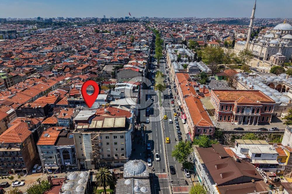FATİH FEVZİPAŞA CADDESİNE 40M MESAFEDE SATILIK 2 KATLI DÜKKAN