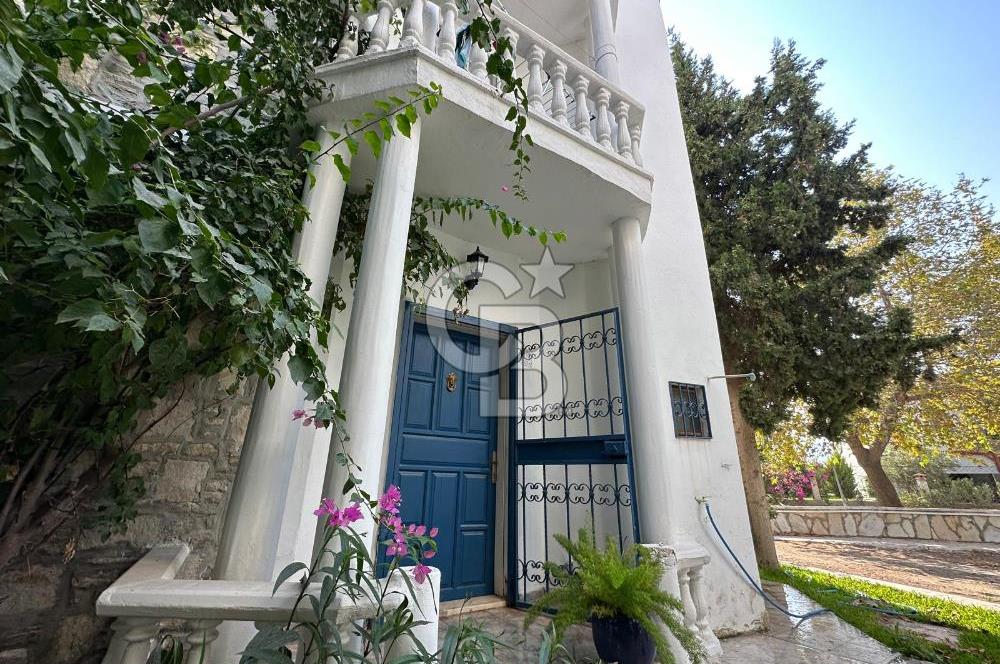 MUĞLA MİLAS GÖKOVA SİTEDE SATILIK 3+1 EŞYALI VİLLA