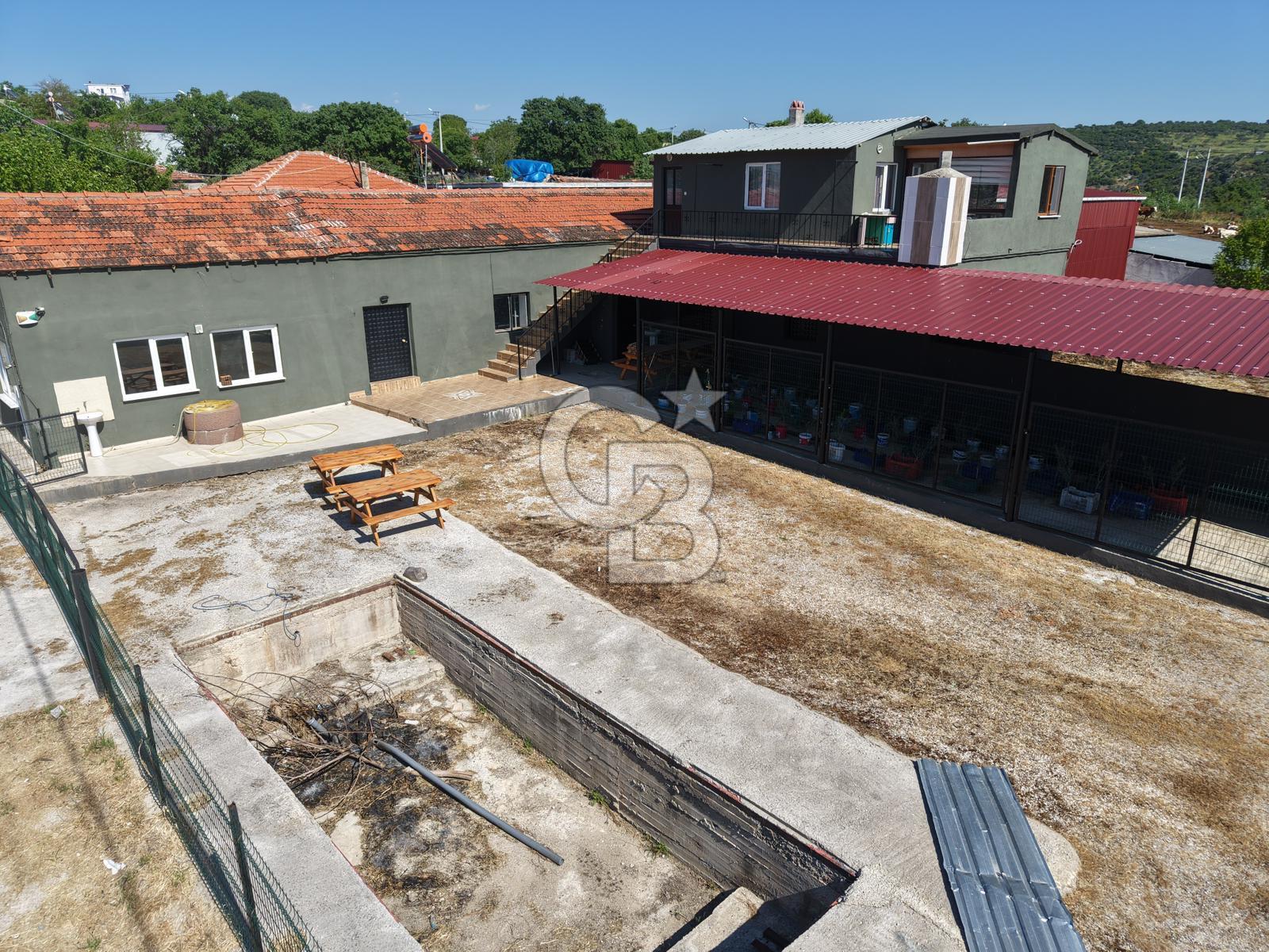 ÇANAKKALE AKÇAPINARDA 800M2 KAPALI ALANI OLAN SATILIK BİNA