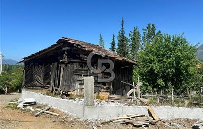 MUĞLA KÖYCEĞİZ ZEYTİNALANI MAHALLESİNDE KARGİR EV VE AVLUSU