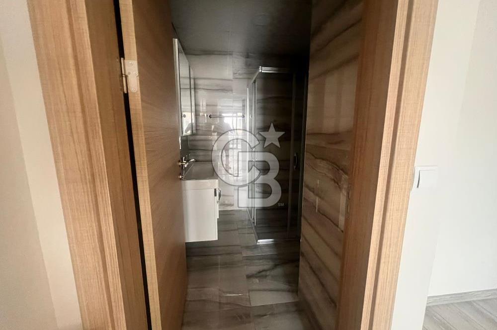 Burhaniye merkezinde 3+1 140m2 ebeveyn banyolu kiralık daire 