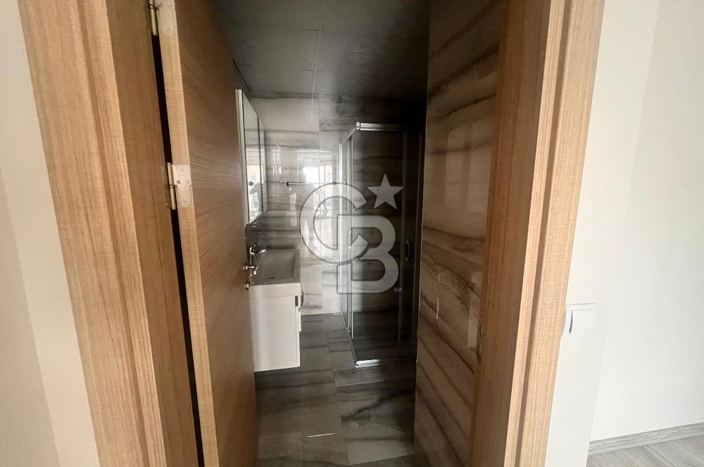 Burhaniye merkezinde 3+1 140m2 ebeveyn banyolu kiralık daire 