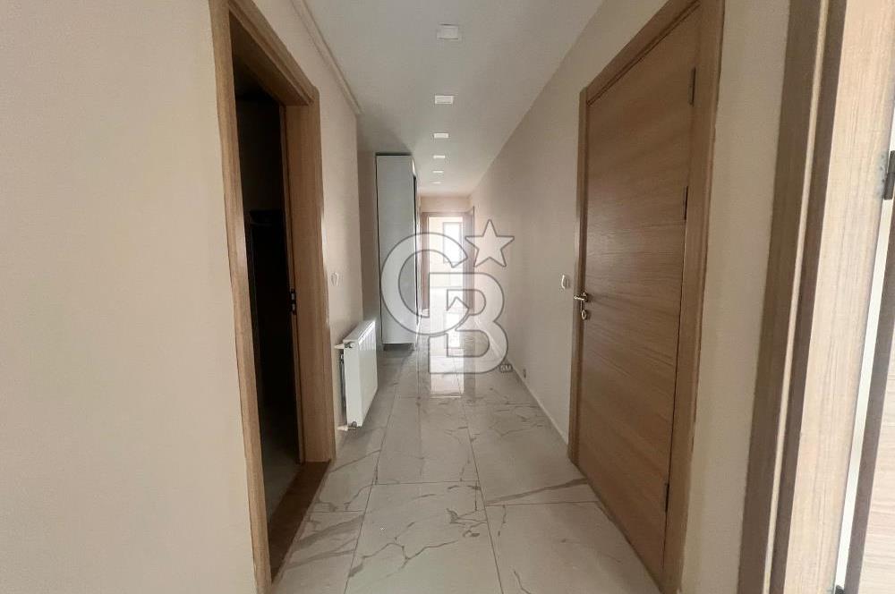 Burhaniye merkezinde 3+1 140m2 ebeveyn banyolu kiralık daire 