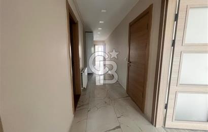 Burhaniye merkezinde 3+1 140m2 ebeveyn banyolu kiralık daire 