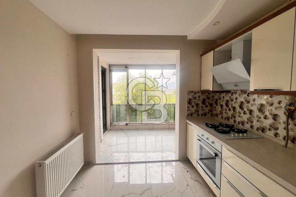 Burhaniye merkezinde 3+1 140m2 ebeveyn banyolu kiralık daire 