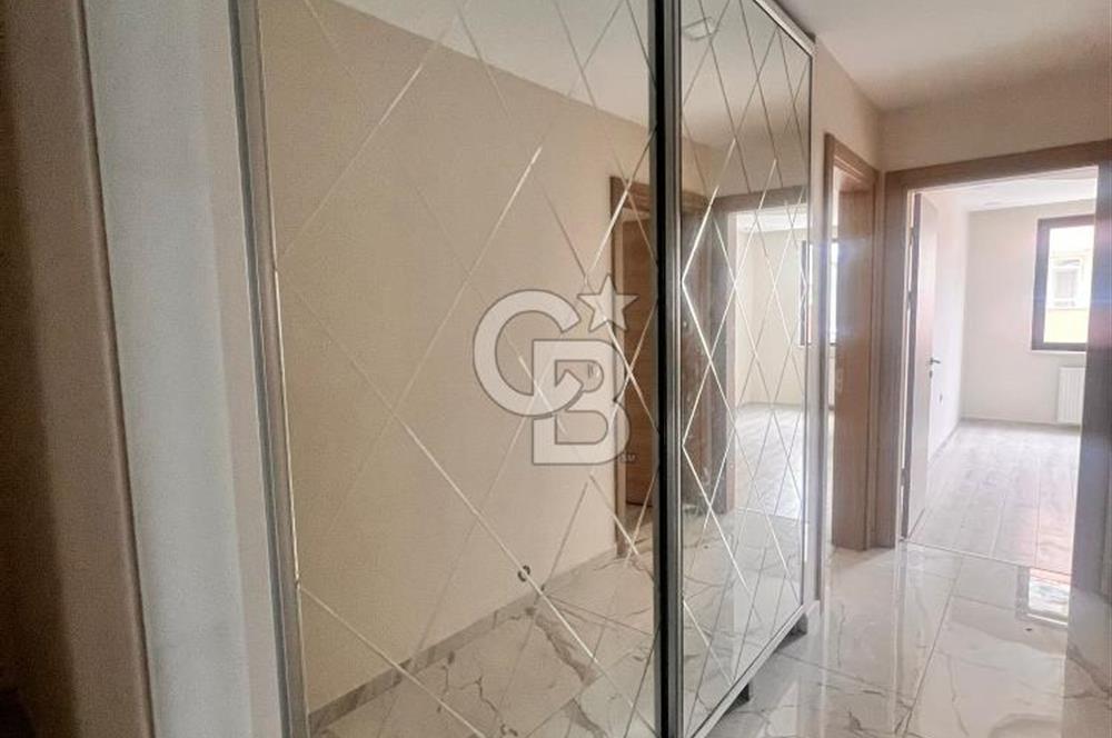 Burhaniye merkezinde 3+1 140m2 ebeveyn banyolu kiralık daire 