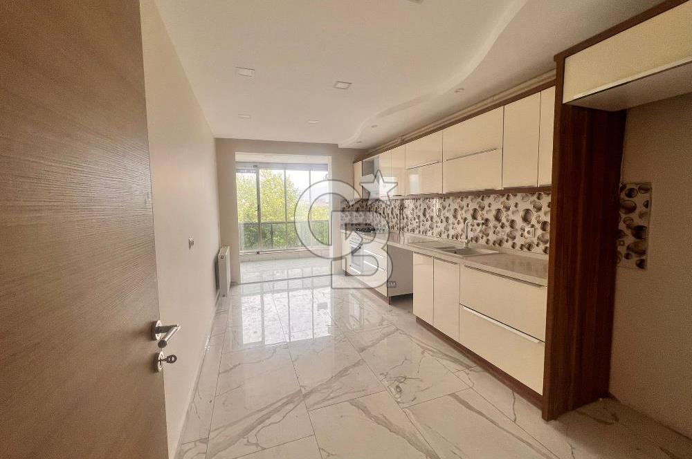 Burhaniye merkezinde 3+1 140m2 ebeveyn banyolu kiralık daire 