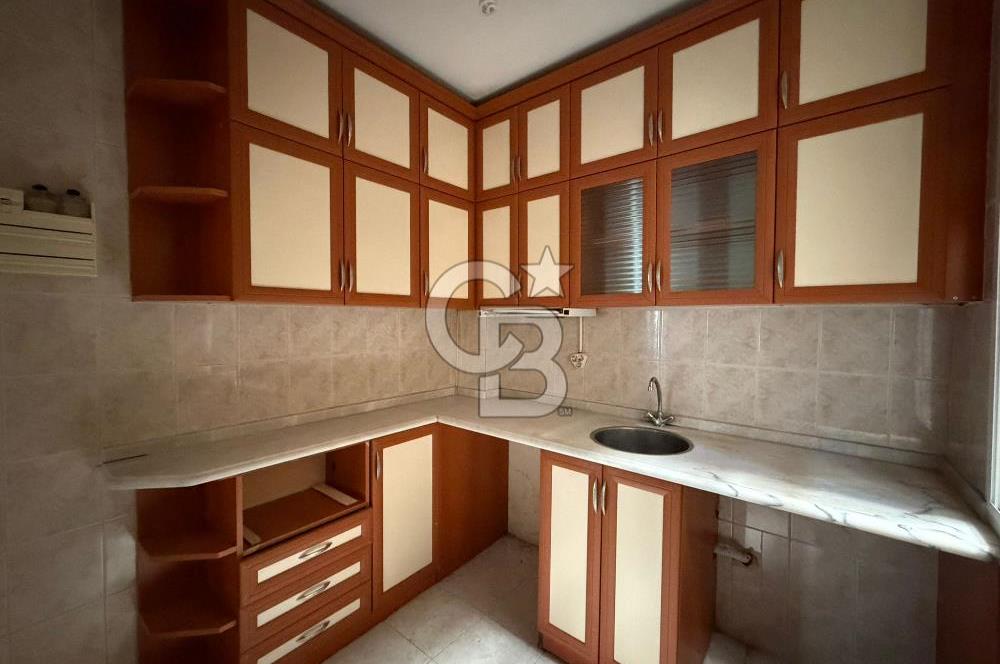 KARŞIYAKA LİSESİ ÖNÜ&İZBAN YAKINI 2+1 ARA KAT BALKONLU DAİRE