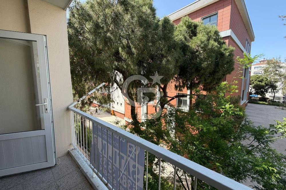 KARŞIYAKA LİSESİ ÖNÜ&İZBAN YAKINI 2+1 ARA KAT BALKONLU DAİRE