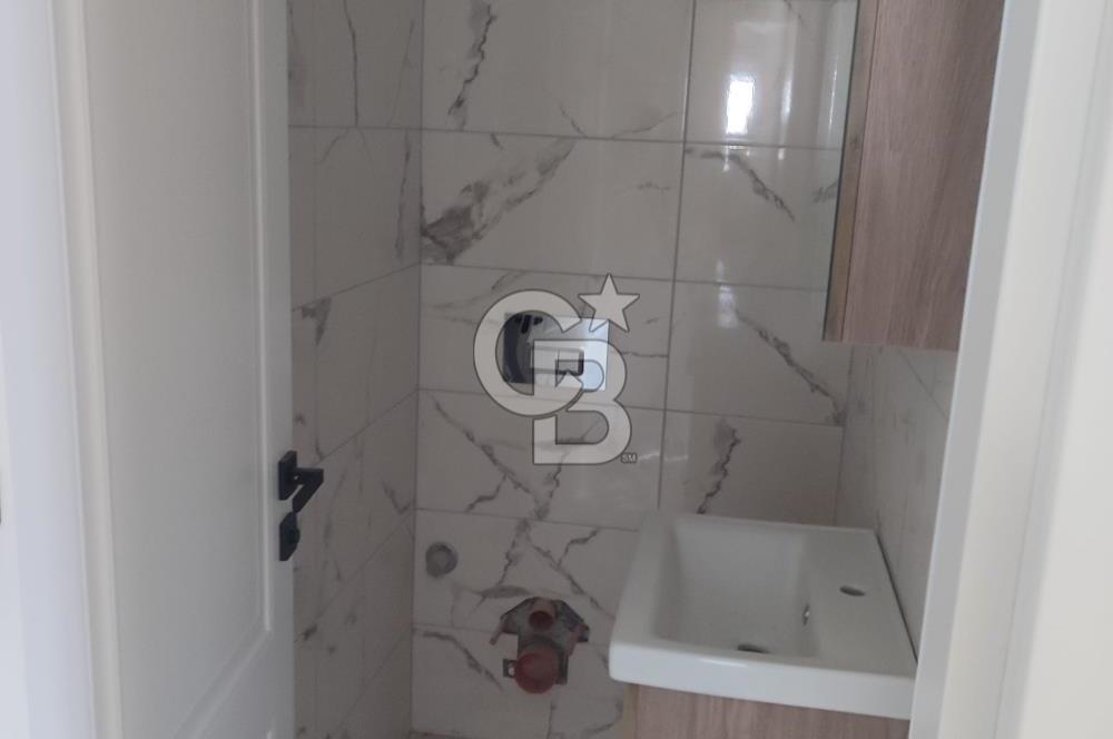 SATILIK MALTEPE MİNİBÜS YOLUNDA 3+1 YENİ BİNA