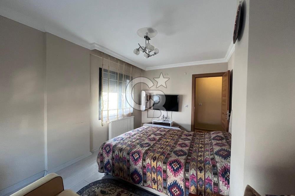 Urla Zeytinalanın da 4+1 Deniz Manzaralı Satılık Villa