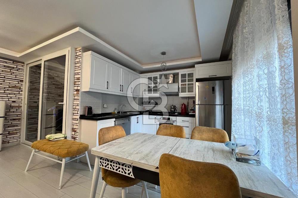 Urla Zeytinalanın da 4+1 Deniz Manzaralı Satılık Villa