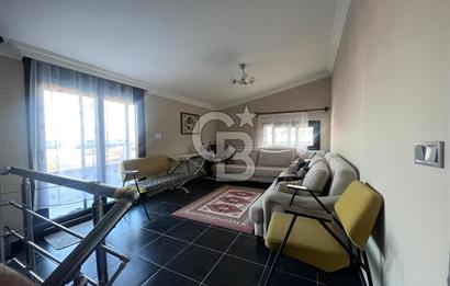 Urla Zeytinalanın da 4+1 Deniz Manzaralı Satılık Villa