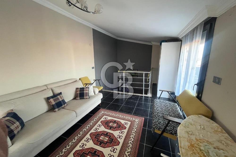 Urla Zeytinalanın da 4+1 Deniz Manzaralı Satılık Villa