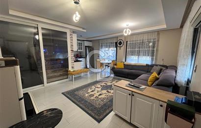 Urla Zeytinalanın da 4+1 Deniz Manzaralı Satılık Villa