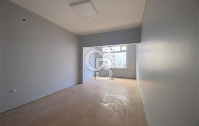 Karşıyaka Çarşı da 300 M2 Kiralık İşyeri