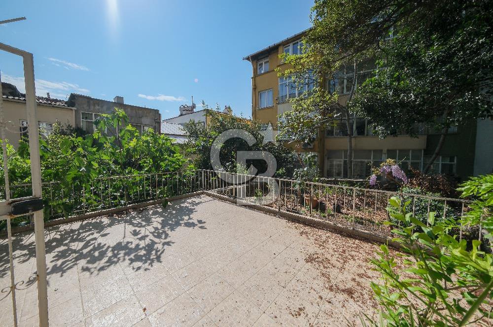 ÇIRAĞAN'DA 43M2 TERAS BAHÇELİ, OTOPARKLI, 130M2, 2+1 DAİRE