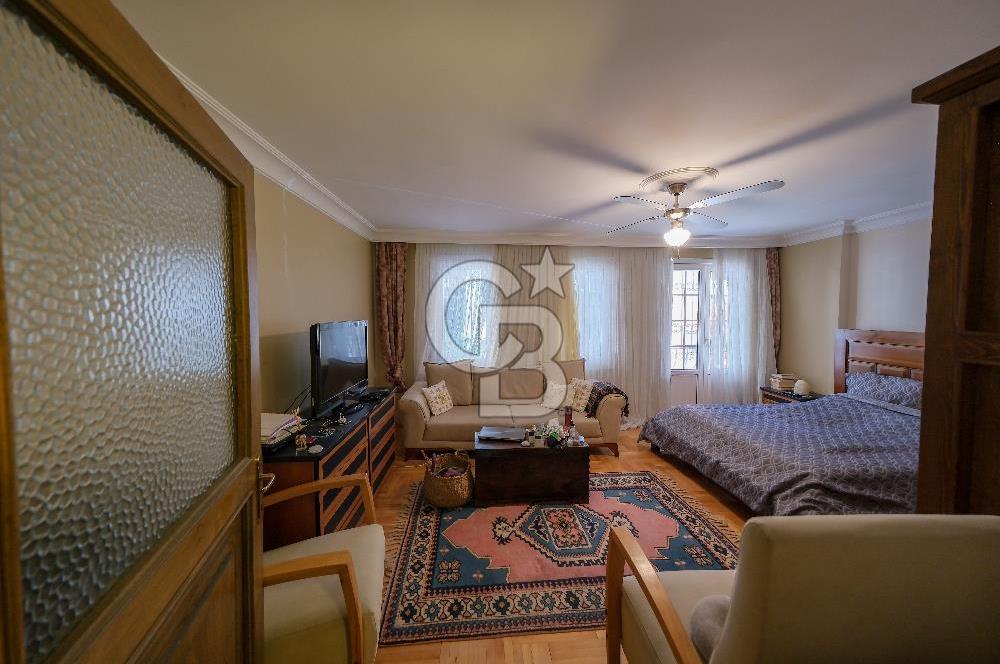 ÇIRAĞAN'DA 43M2 TERAS BAHÇELİ, OTOPARKLI, 130M2, 2+1 DAİRE
