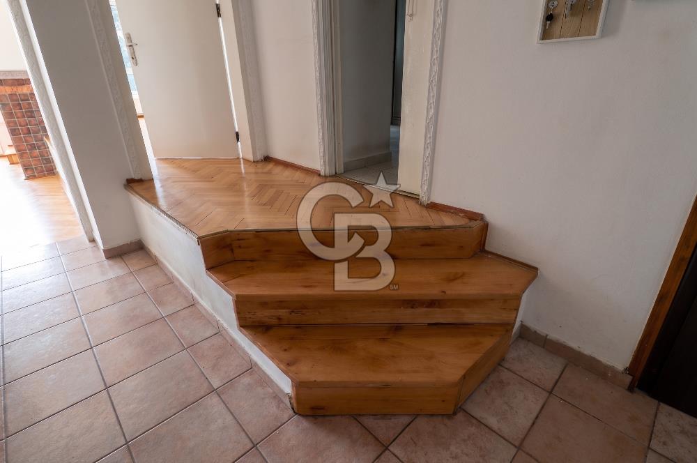 CB Vizyon'dan Reşit Galip Caddesinde 4+1 Kiralık Daire