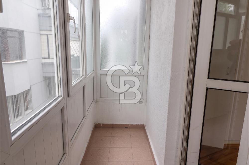 CB Vizyon'dan Reşit Galip Caddesinde 4+1 Kiralık Daire