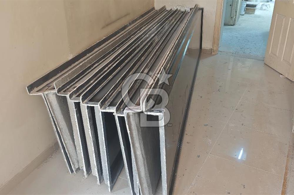 SATILIK 1. KAT POLYESTER ATÖLYESİ ÖN CEPHE ÇAMLITEPE CADDESİ