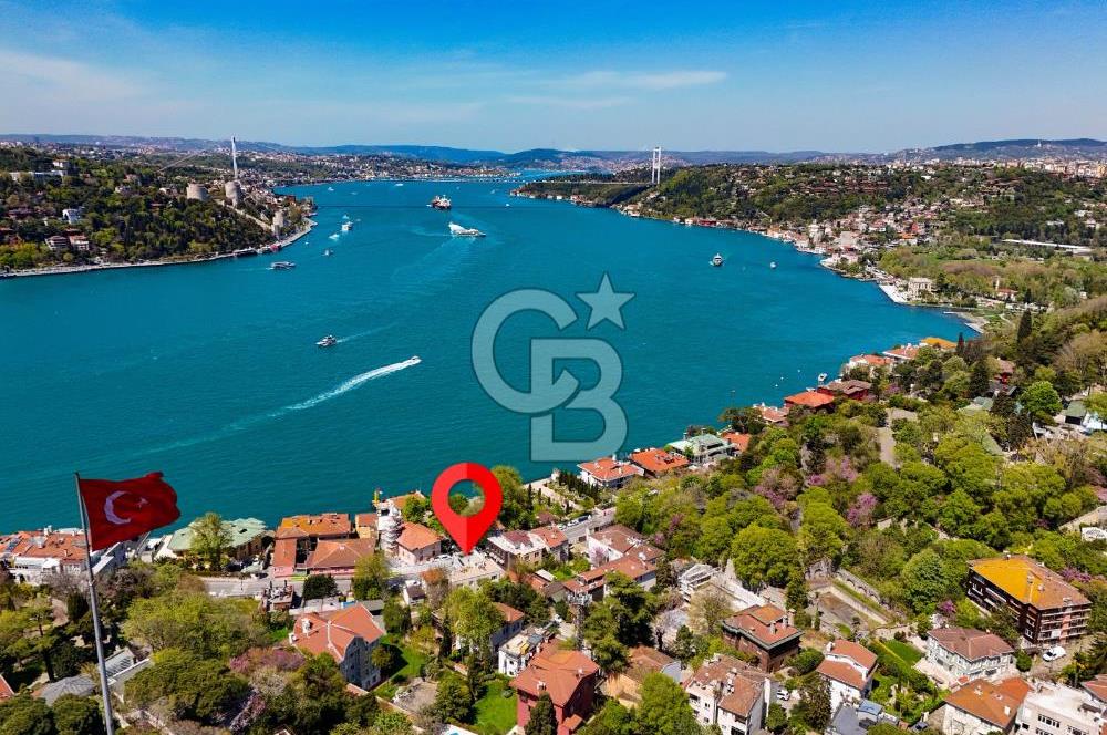 Kandilli Sahilde Satılık 4 katlı Yol Yalısı