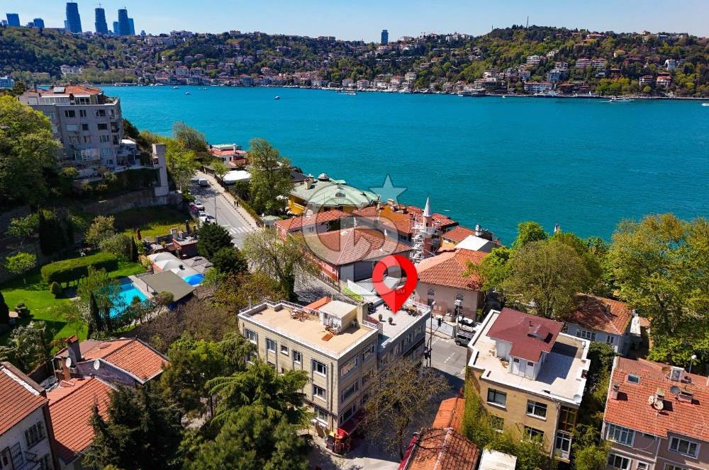 Kandilli Sahilde Satılık 4 katlı Yol Yalısı