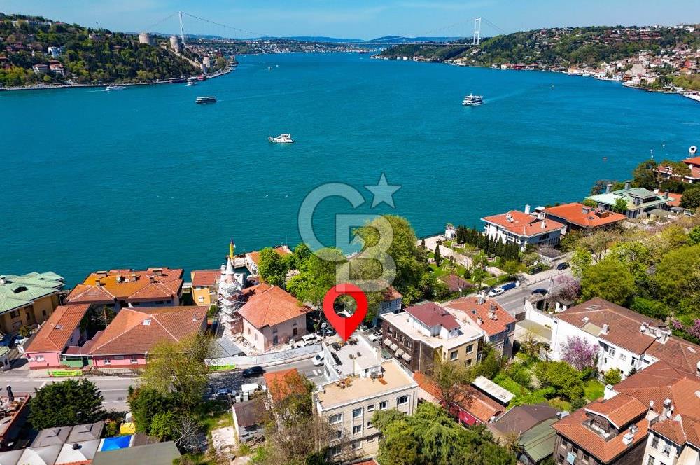 Kandilli Sahilde Satılık 4 katlı Yol Yalısı
