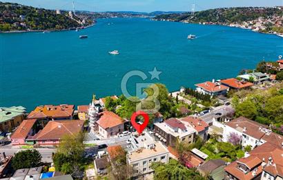 Kandilli Sahilde Satılık 4 katlı Yol Yalısı
