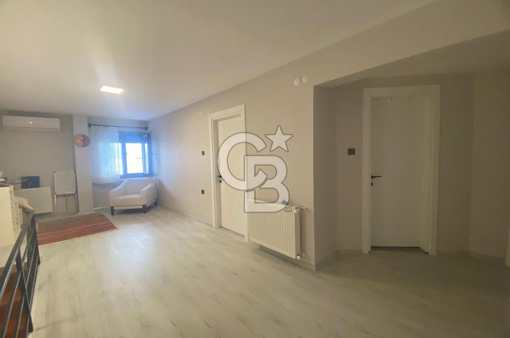 Güzelyalı’da 4+1 Bahçeli Tadilatlı Dubleks Mülk