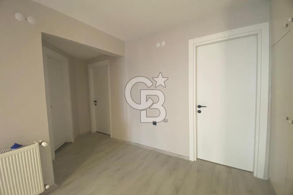 Güzelyalı’da 4+1 Bahçeli Tadilatlı Dubleks Mülk
