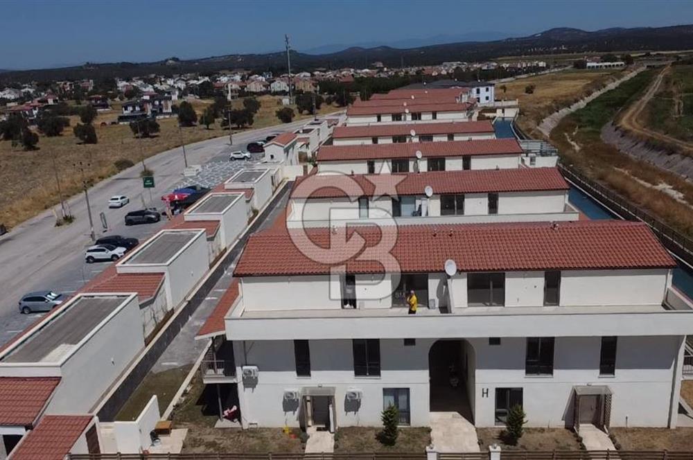 AYVALIK ALTINOVA SAYFİYE SİTESİ’NDE KİRALIK 220 m² DÜKKAN