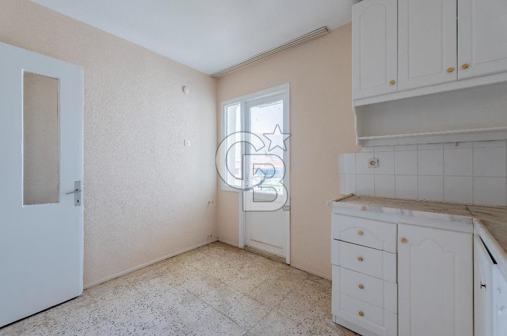 TİRE DEVLET HASTANESİ YAKINI TOPLU KONUTLARDA SATILIK 2+1 DAİRE