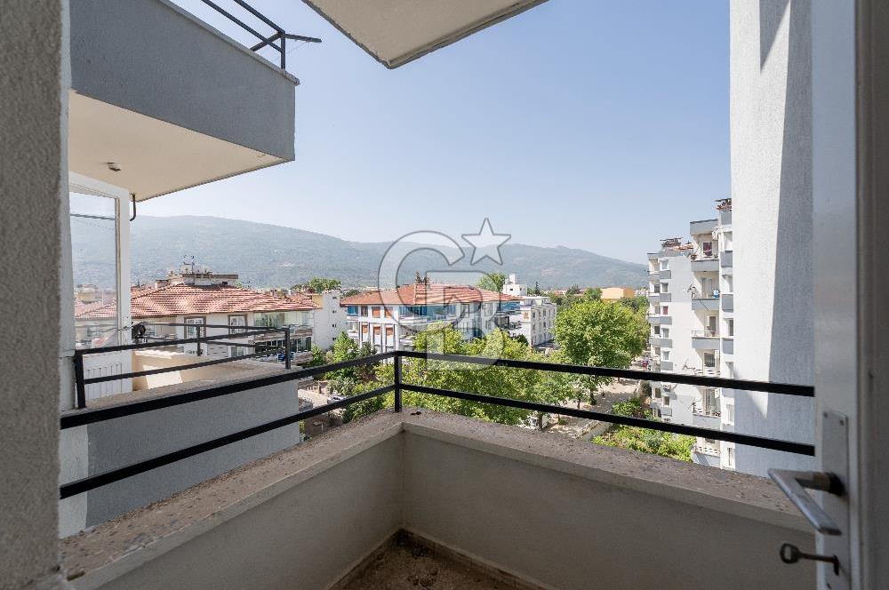 TİRE DEVLET HASTANESİ YAKINI TOPLU KONUTLARDA SATILIK 2+1 DAİRE