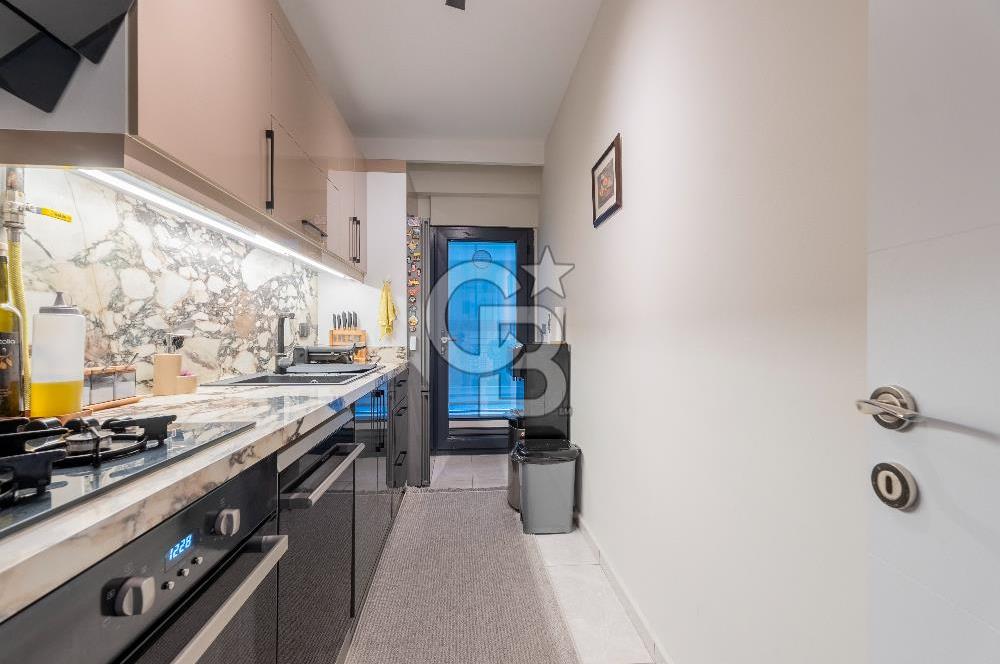 KARŞIYAKA BAHRİYE ÜÇOK'TA YENİ BİNADA ARAKAT SATILIK 2+1 DAİRE