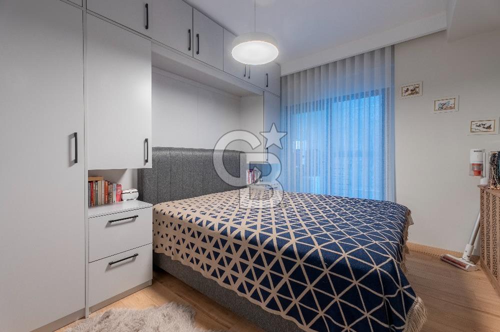 KARŞIYAKA BAHRİYE ÜÇOK'TA YENİ BİNADA ARAKAT SATILIK 2+1 DAİRE