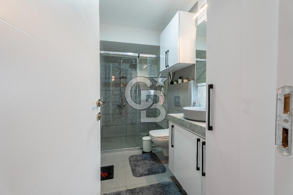 KARŞIYAKA BAHRİYE ÜÇOK'TA YENİ BİNADA ARAKAT SATILIK 2+1 DAİRE