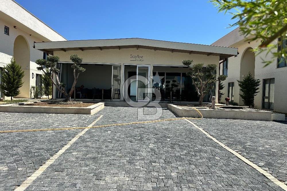 AYVALIK ALTINOVA SAYFİYE SİTESİ’NDE KİRALIK 110 m² DÜKKAN