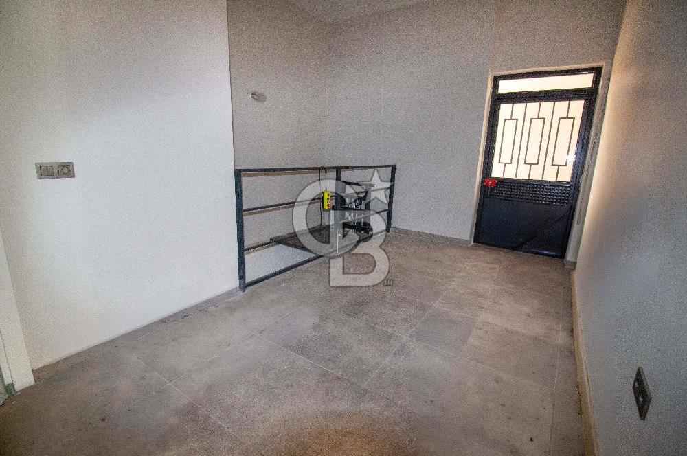 CB EAGLE'dan ÇEVRE YOLU ÜZERİNDE 600 m² SATILIK İŞ YERİ