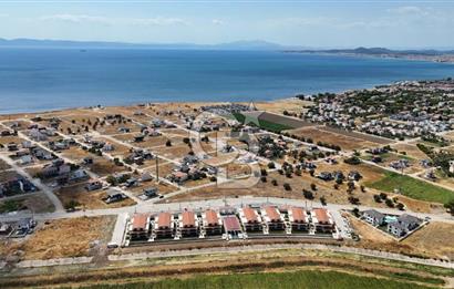 AYVALIK ALTINOVA SAYFİYE SİTESİ’NDE KİRALIK 220 m² DÜKKAN