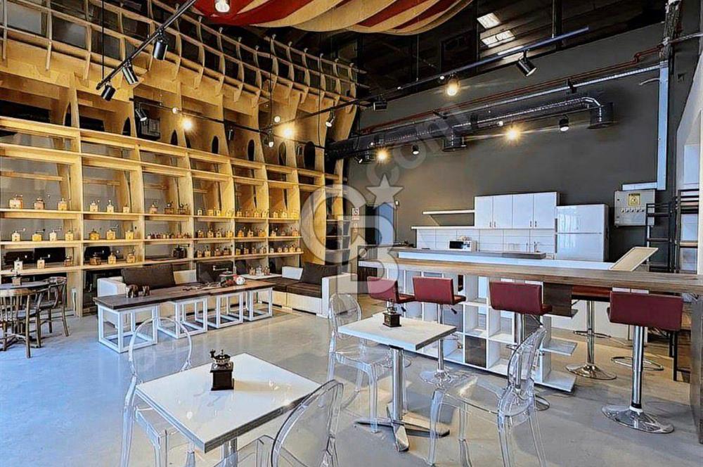 Gaziemir de 1000 M2 Üretim Yeri, Depo, Ofis ve Showroom