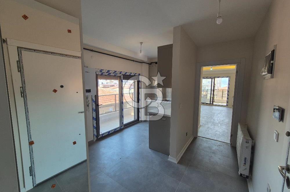 Karşıyaka Aksoy'da Yeni Binada Modern 3+1 Daire, Denize 100 M.