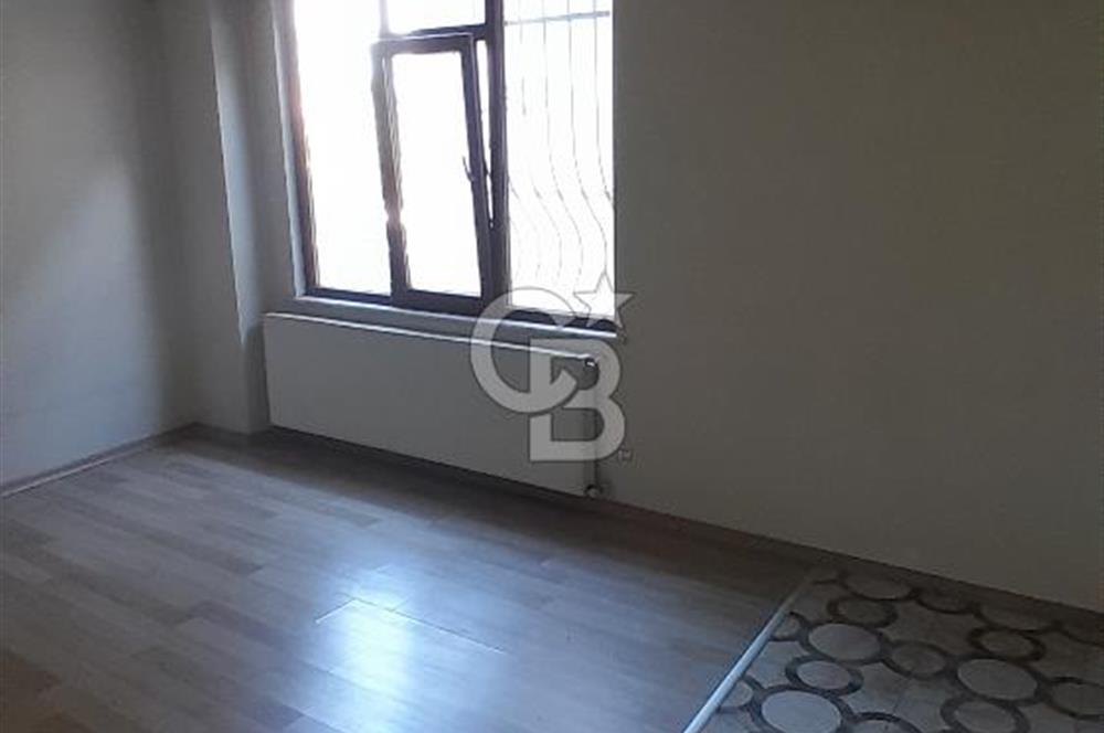 İstanbul Ticaret Üniversitesi’ne Yürüme Mesafesinde 2+1 Kiralık Daire
