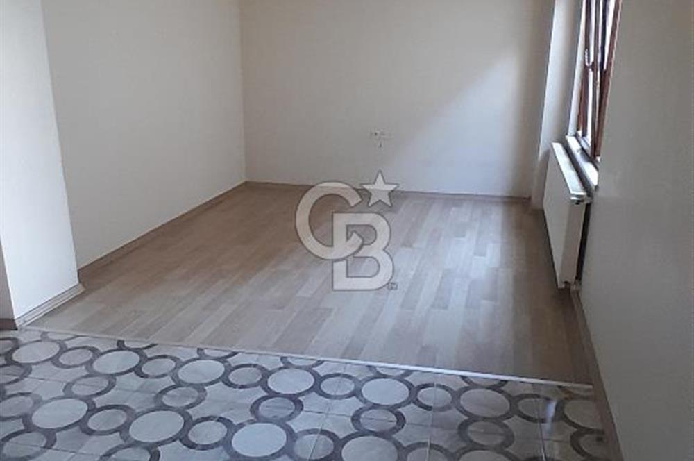 İstanbul Ticaret Üniversitesi’ne Yürüme Mesafesinde 2+1 Kiralık Daire