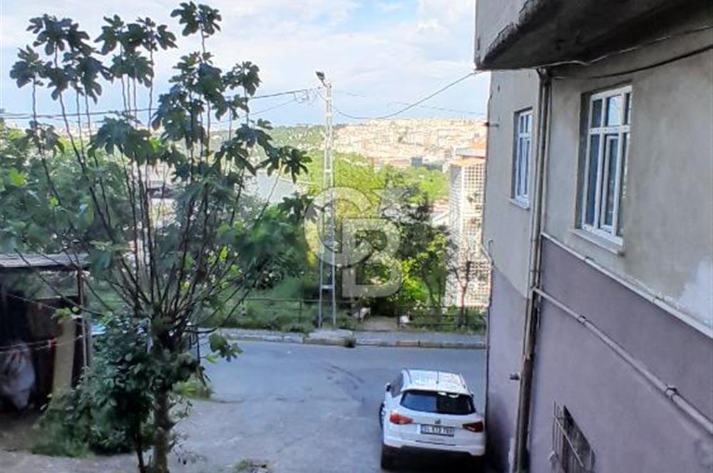 İstanbul Ticaret Üniversitesi’ne Yürüme Mesafesinde 2+1 Kiralık Daire