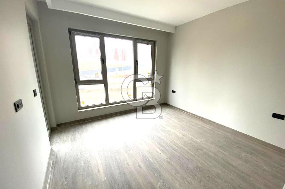 EXCELANCE VADİ İNCEK, TERASLI KAPALI MUTFAKLI 2+1 KİRALIK DAİRE