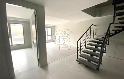 EXCELANCE VADİ İNCEK, TERASLI KAPALI MUTFAKLI 2+1 KİRALIK DAİRE