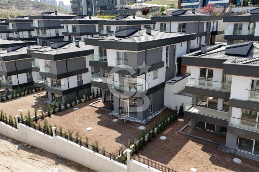 SAKA VİLLA SİTESİNDE SATILIK 6+2 VİLLA